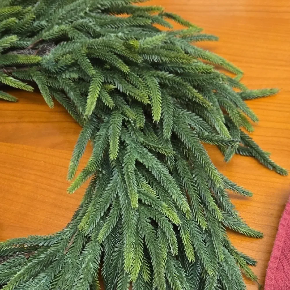 Green Holiday Wreath